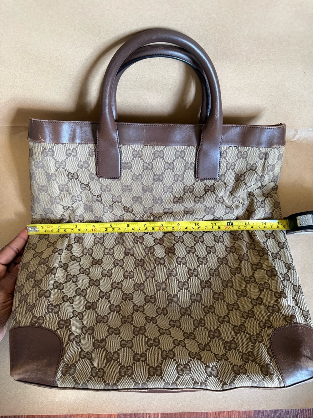 Gucci GG Tote - Picture 9 of 15